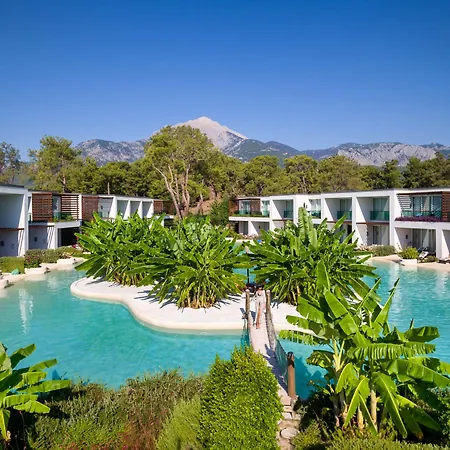 Rixos Premium - The Land Of Legends Access Station touristique