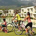 Rixos Premium - The Land Of Legends Access אתר נופש